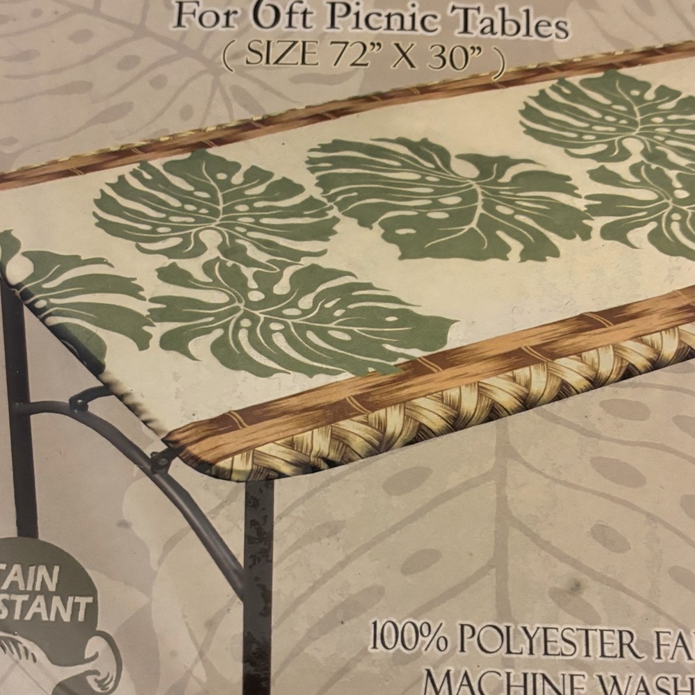 Picnic table cover with Hawaiian print, Qty 2